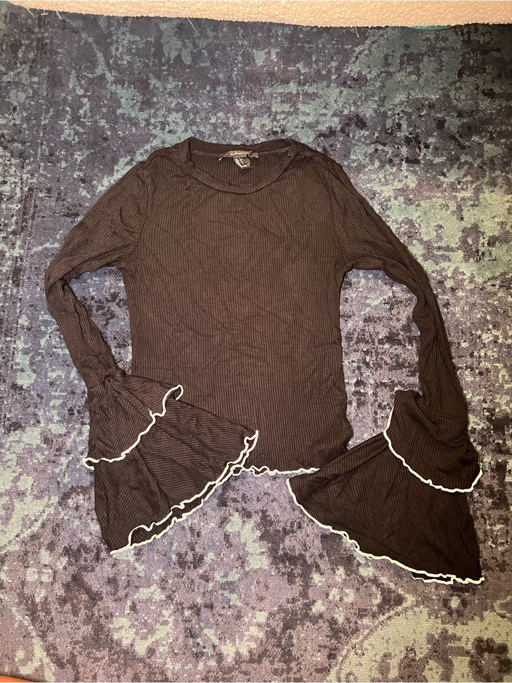 Forever 21 Black Ribbed Long-Sleeve Top with Contrast Lettuce Trim